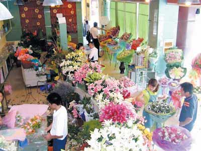 今年鲜花生意不好做,什么原因呢?